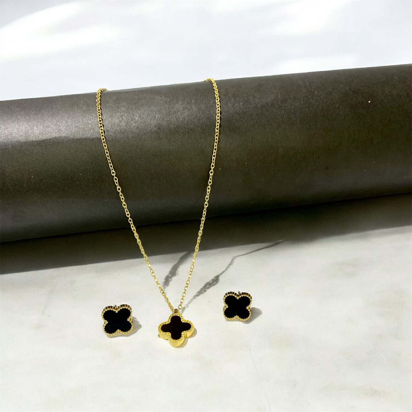 Clover Set Black 2 in 1 (Anti Tarnish)