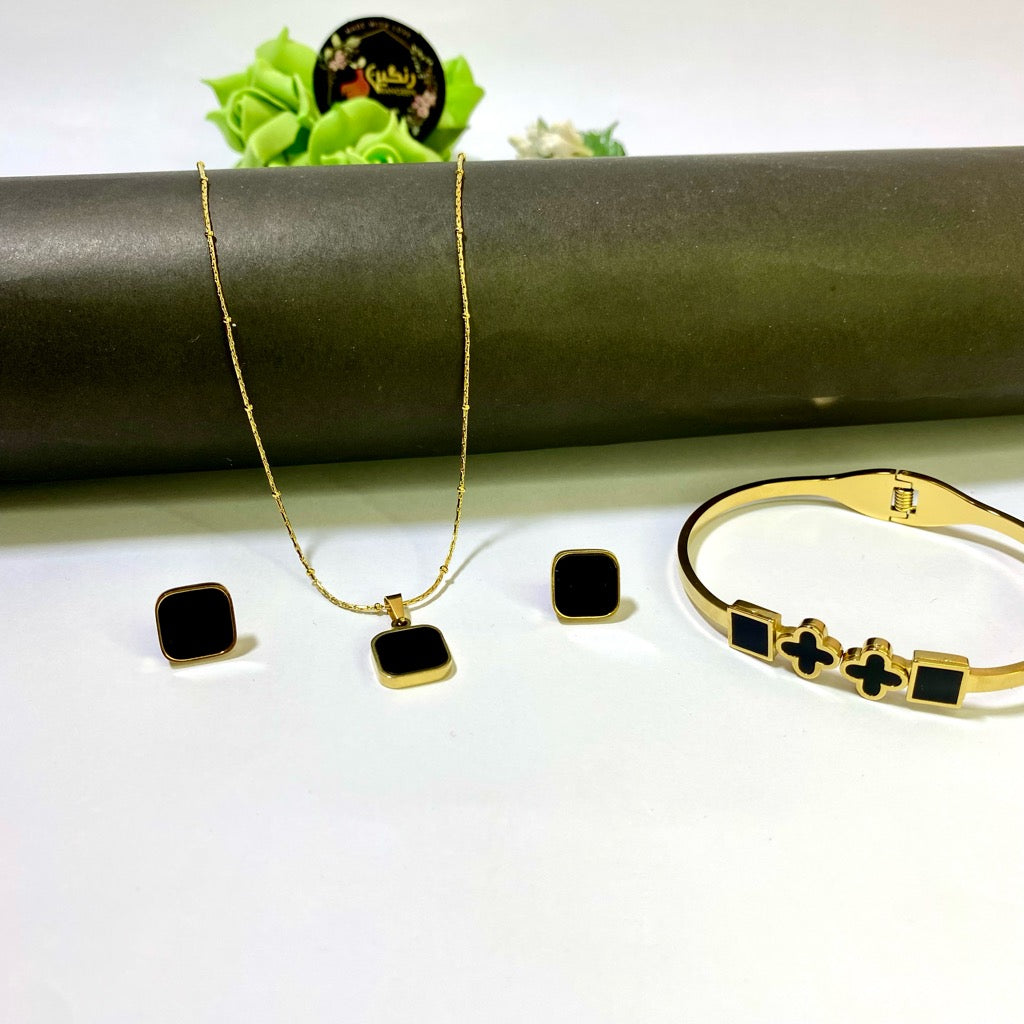 Black Square Set