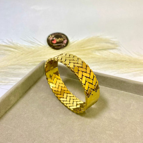 Woven Handcuff