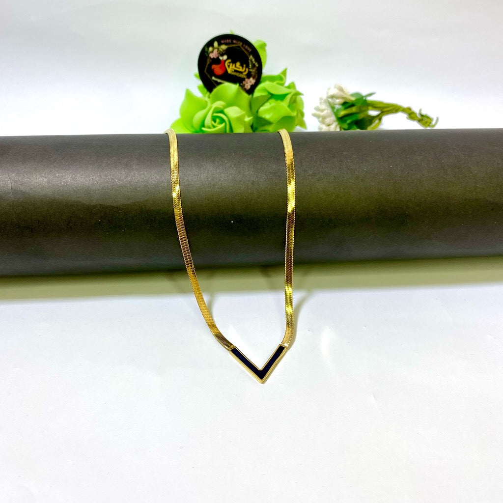 Snake V Necklace Black (Anti Tarnish)