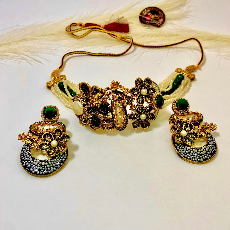 Ottoman Charm Turkish Pearl Choker Green
