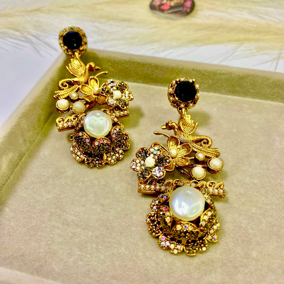 Izmire Dream Turkish Pearl Choker Black