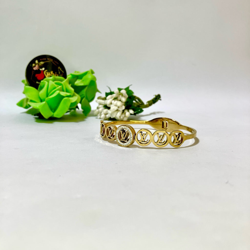 Brand inspired Handcuff