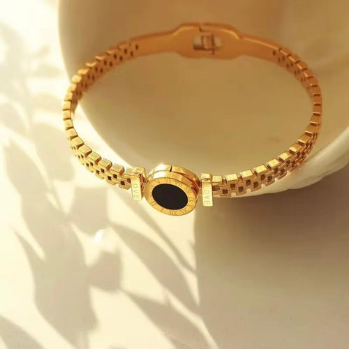 Circle Handcuff (Anti Tarnish)