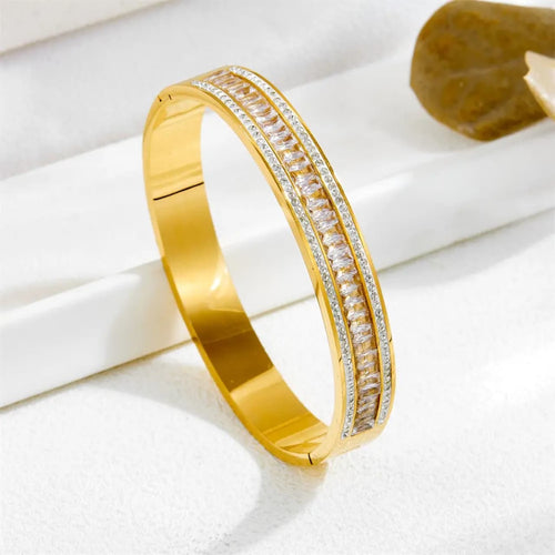 Bulgari Handcuff