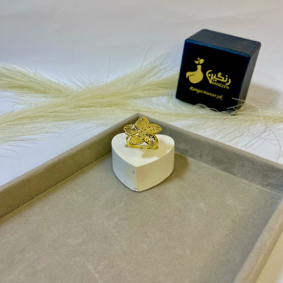 Floral Ring (Adjustable)