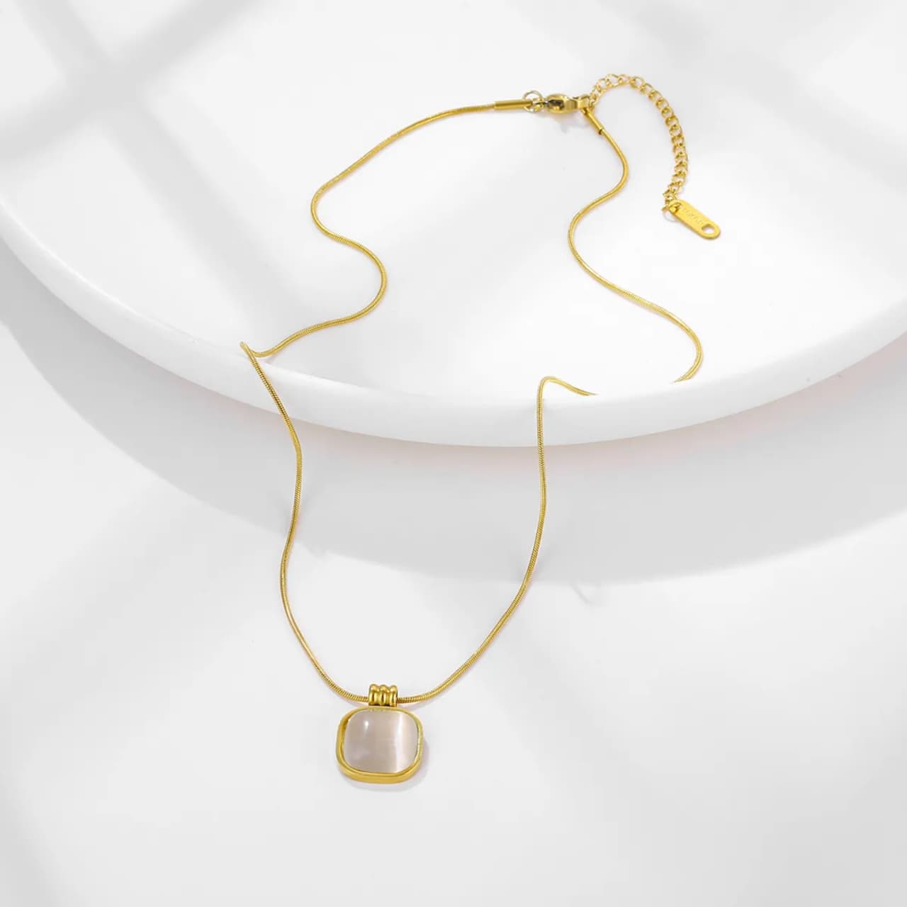 Aura Gold Necklace