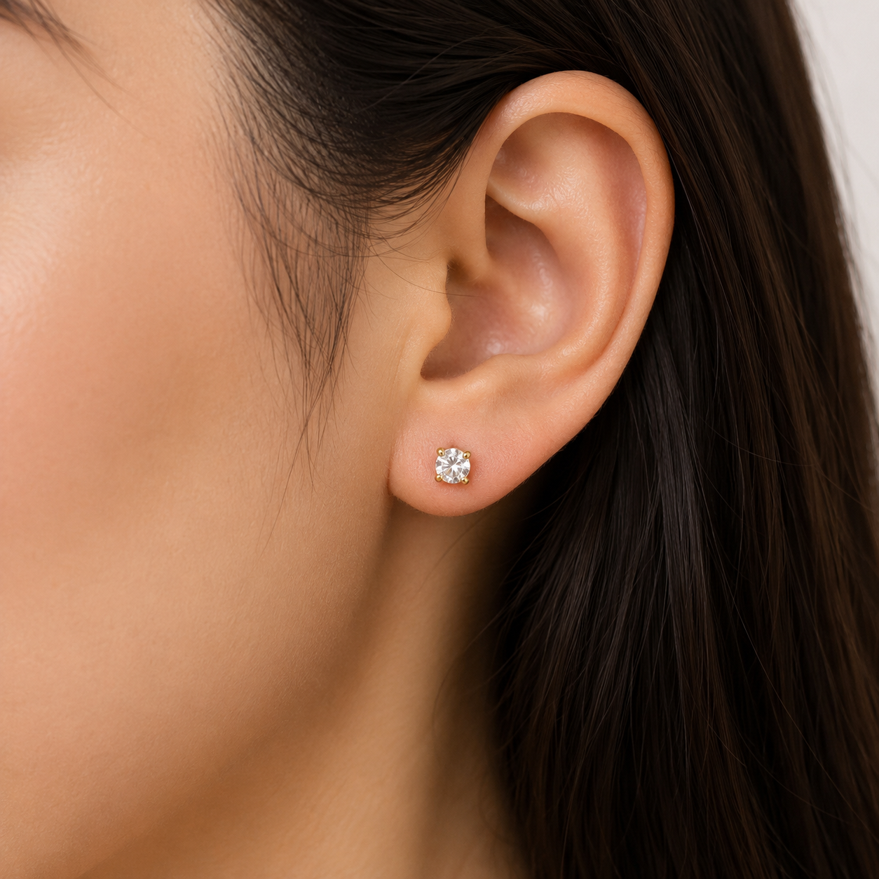 Crown Stud