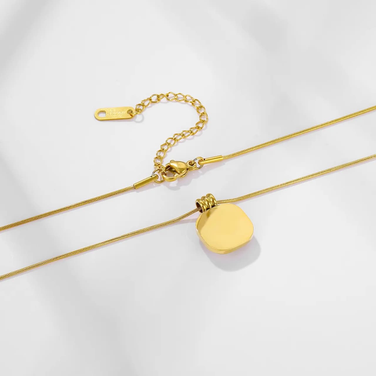 Aura Gold Necklace