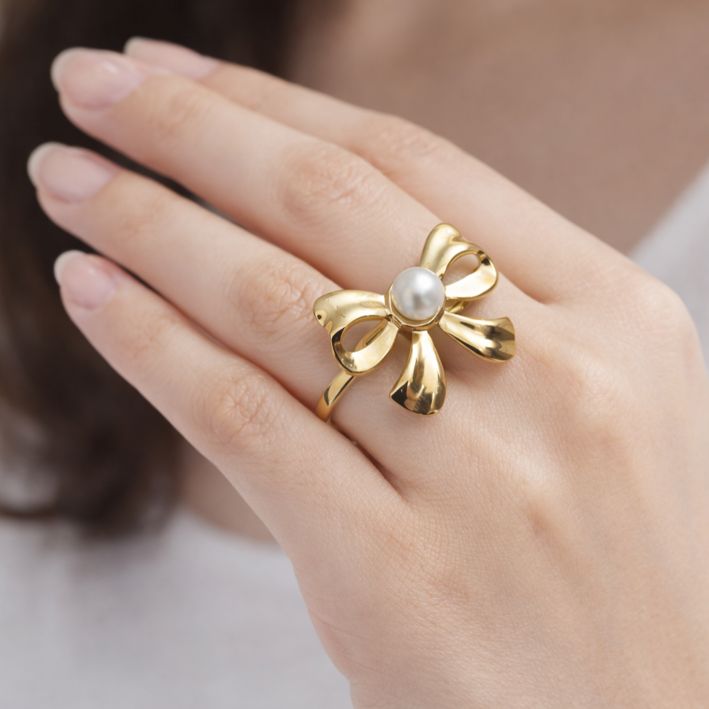 Bow Pearl Ring (Adjustable)
