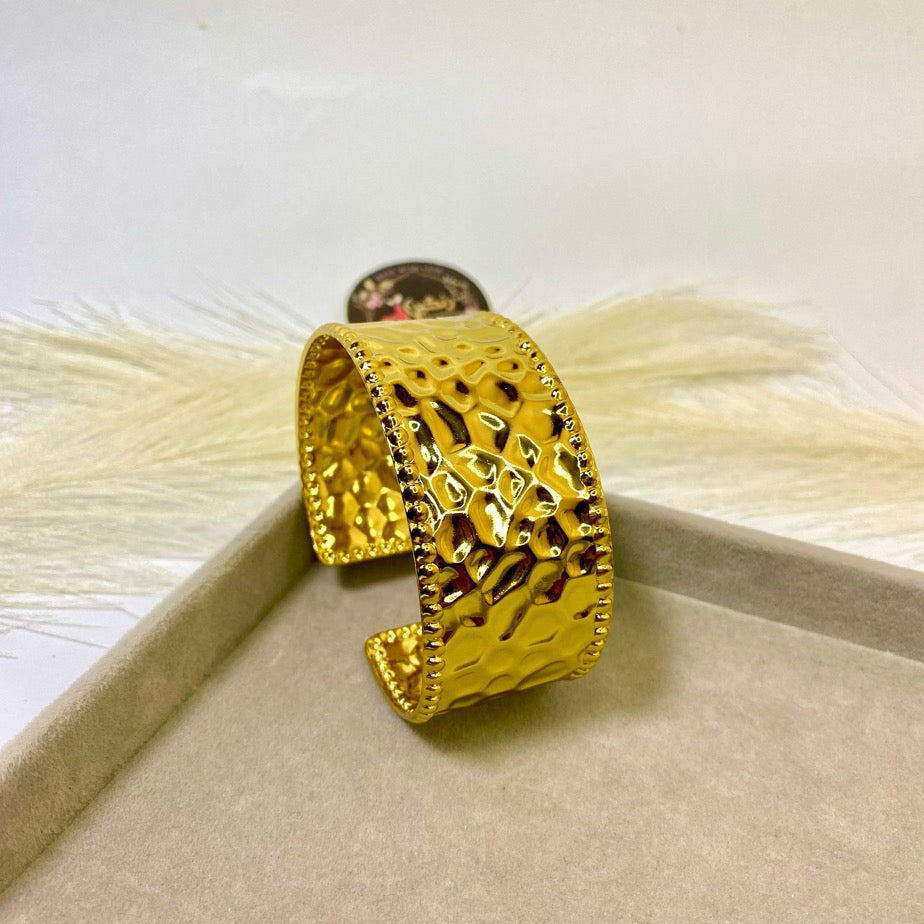 Arabic Thick Kara Handcuff