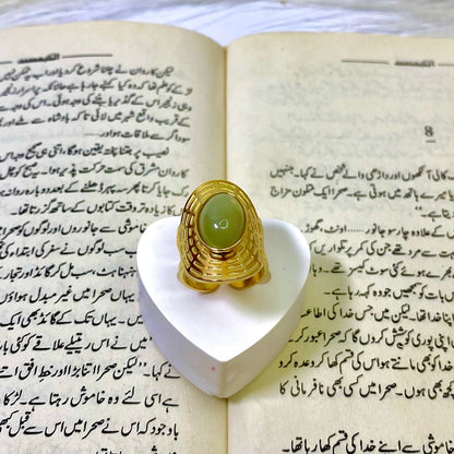 Bulky champagne Ring