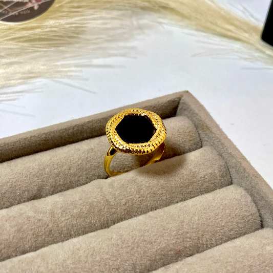 Nubi Black Ring