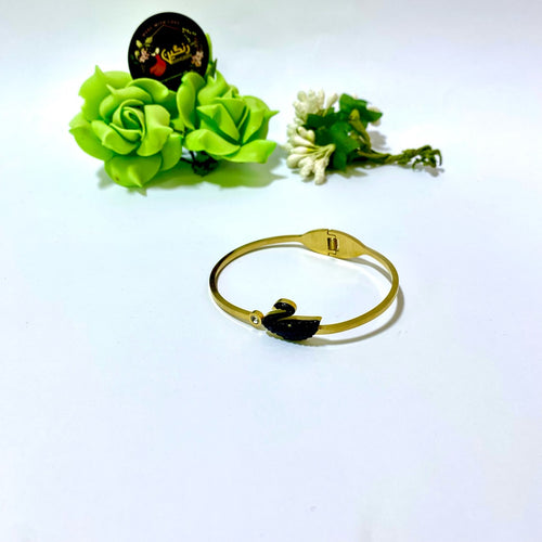 Swan Handcuff (Anti Tarnish)