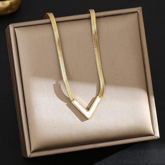 Snake V Necklace White (Anti Tarnish)