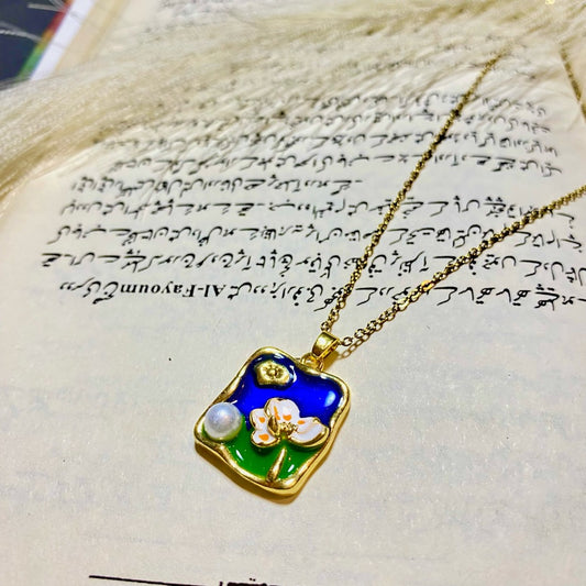 Bloom Blue Necklace