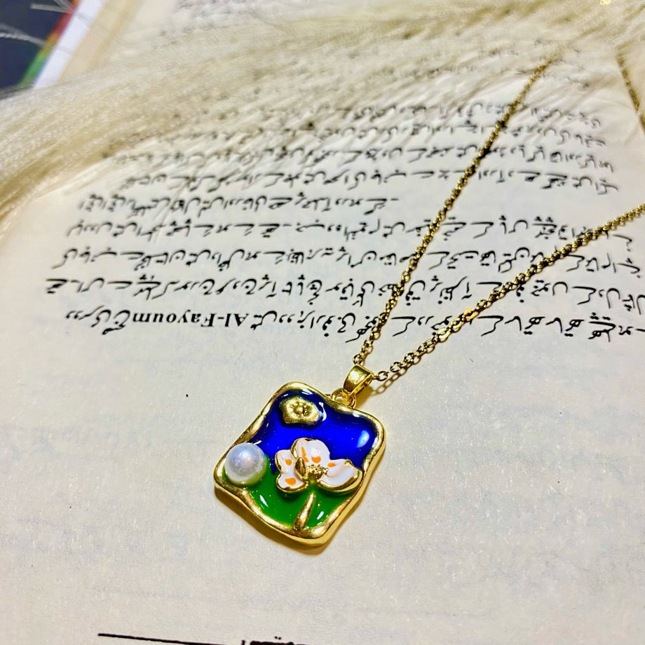 Bloom Blue Necklace