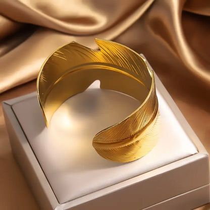 Arabic Thick Kara Handcuff