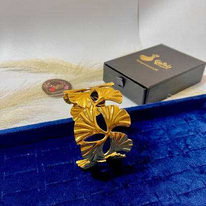 Floris Handcuff (Anti Tarnish)