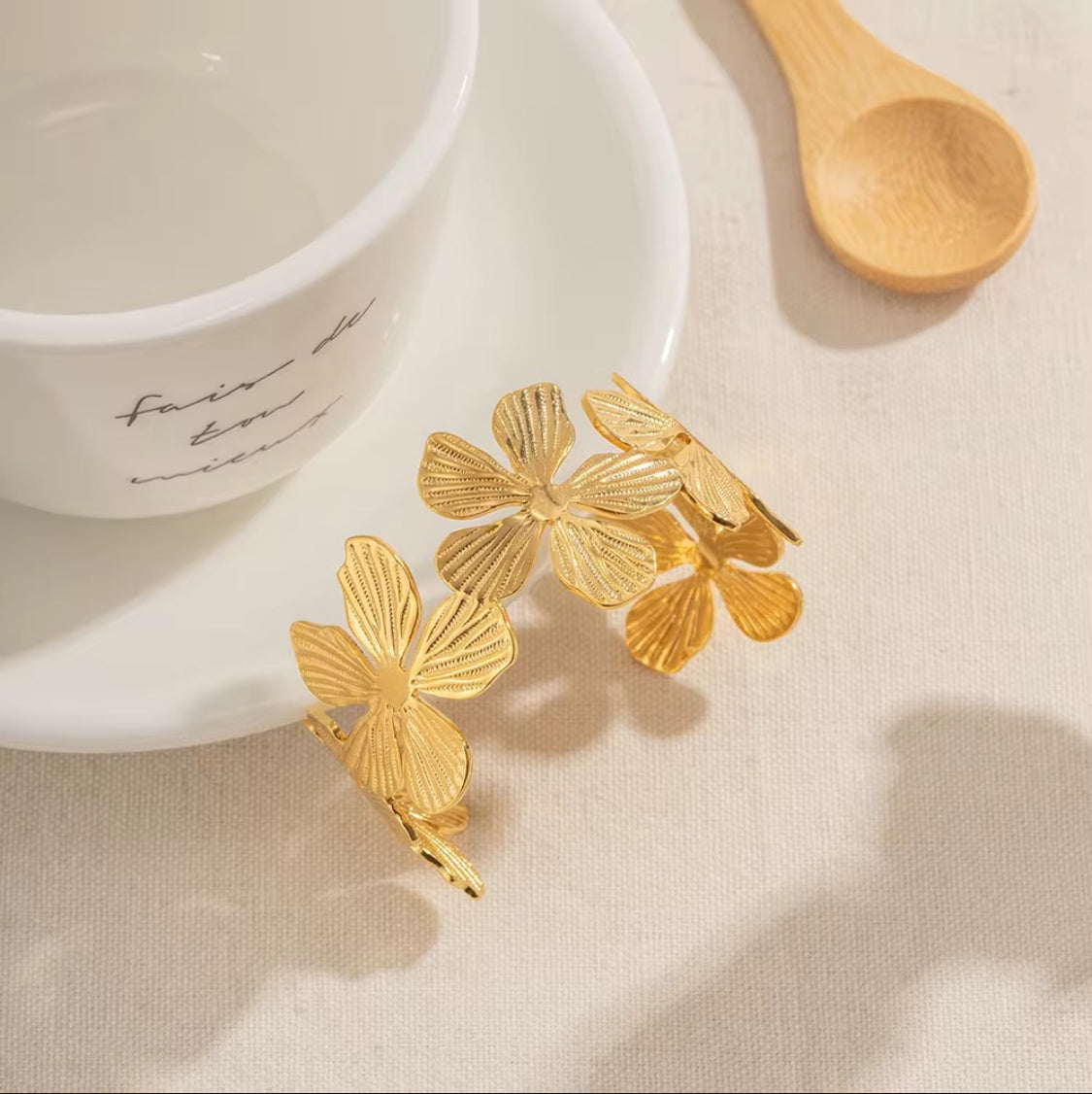 Floral Handcuff