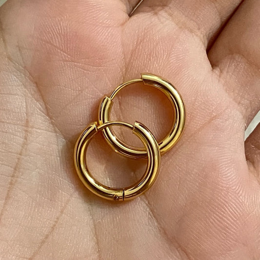 Huggie Hoops