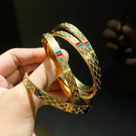 Gucci Inspired Handcuff (Anti Tarnish)