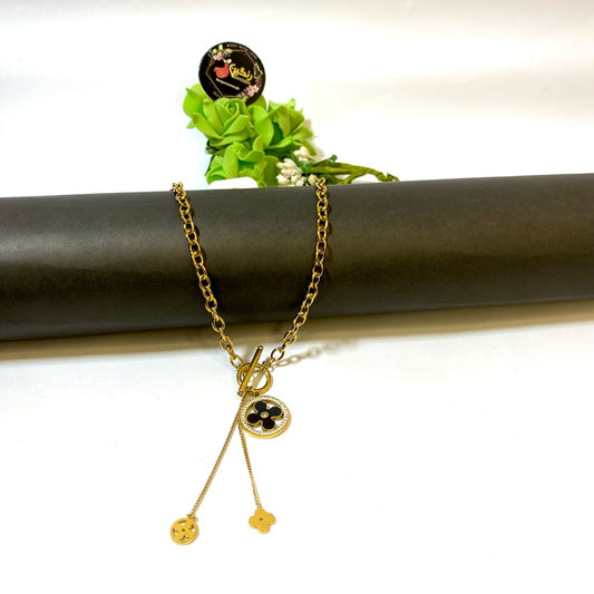 Clover Necklace (Anti Tarnish)