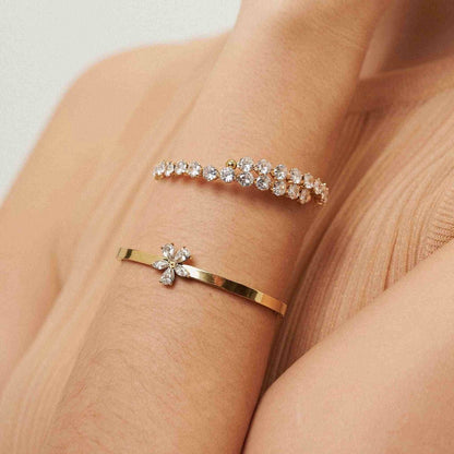 Luxury Marquise Handcuff (Adjustable)