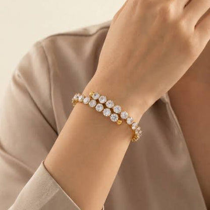 Luxury Marquise Handcuff (Adjustable)