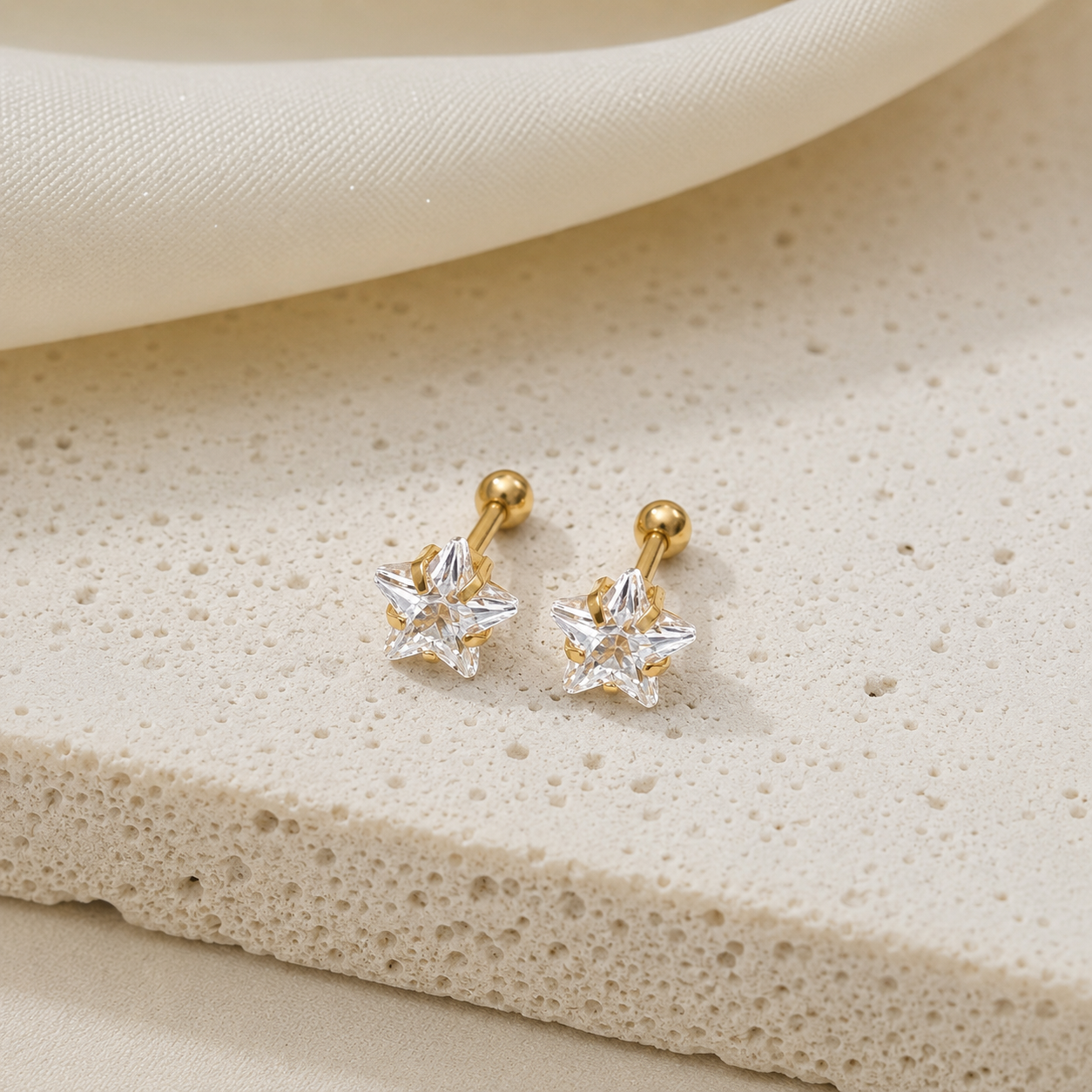 Star Crown Stud