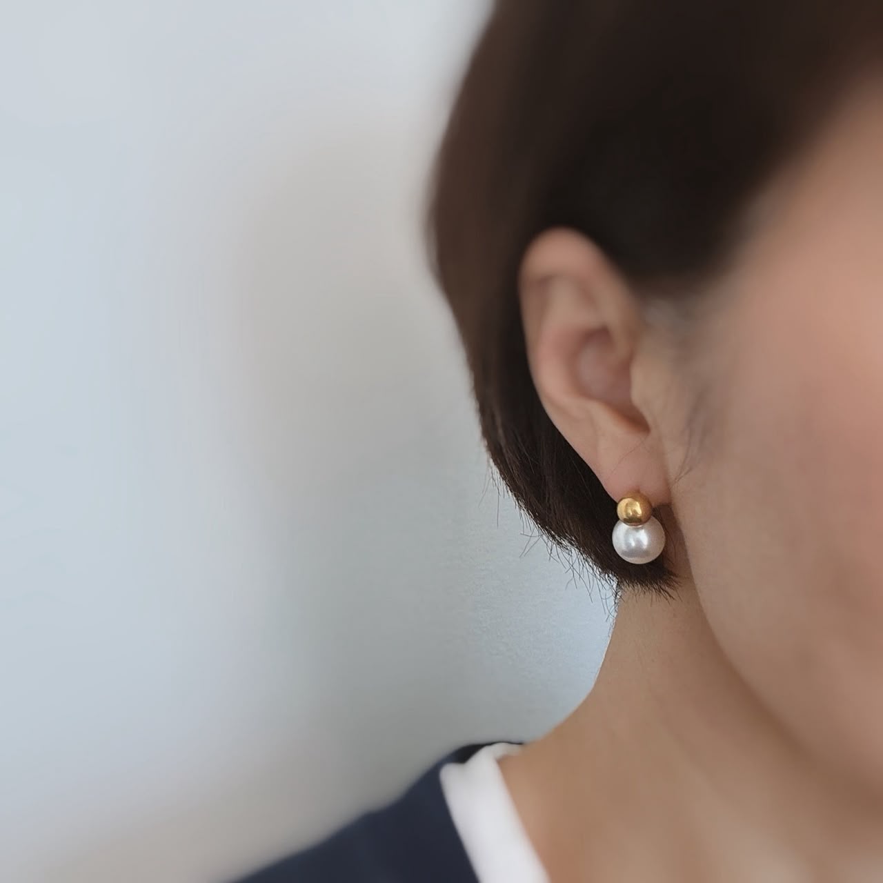 Pearl Mini Earrings