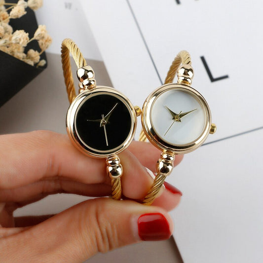 Bangle Watch (Golden)