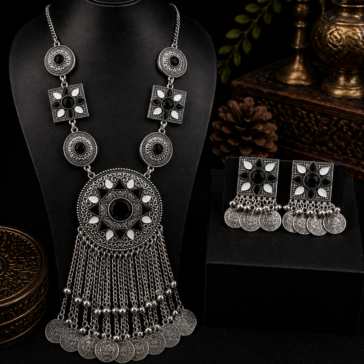Noor-e-Zar Oxidized Set