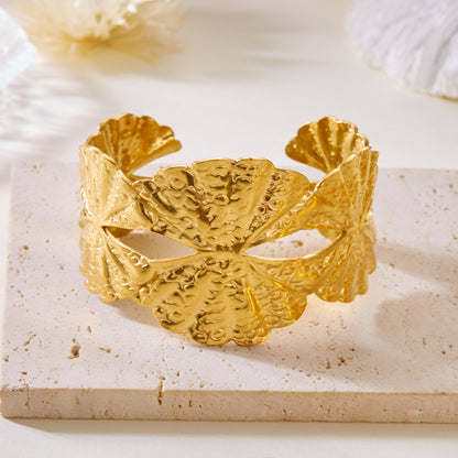 Fleur Leafy Handcuff