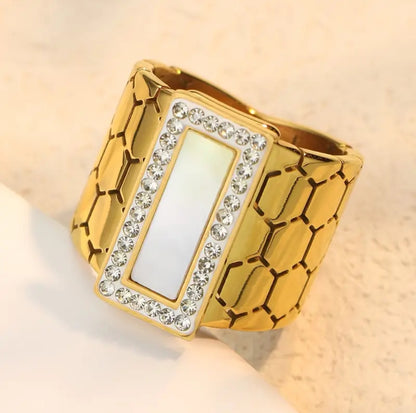 Bulky Cutwork Ring (Adjustable)