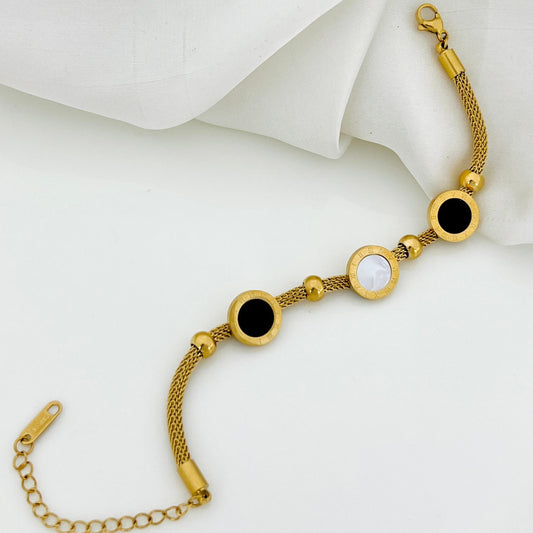 Eclipse Gold Bracelet