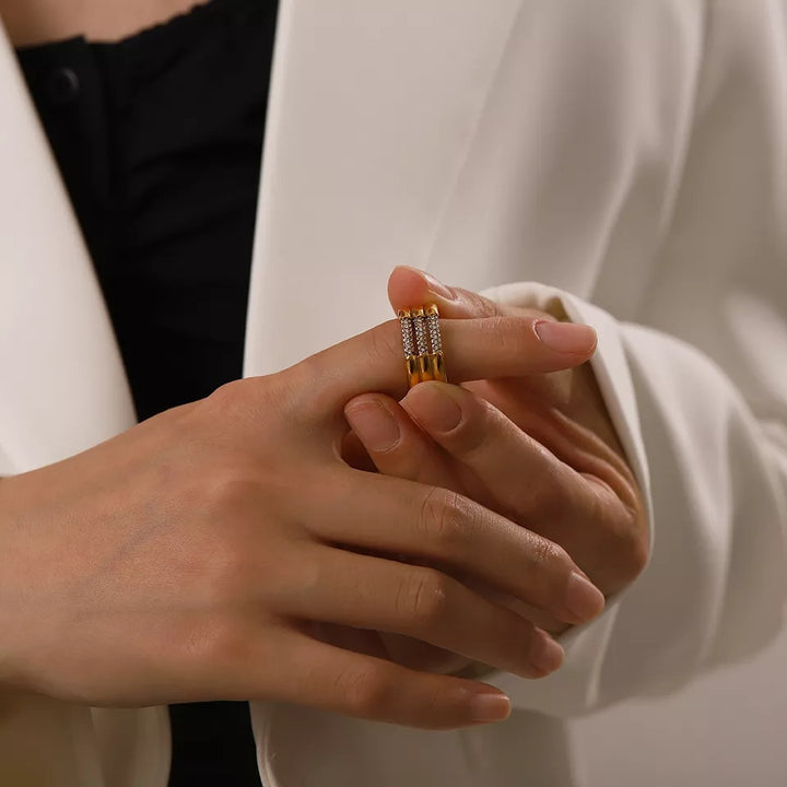 Triplet Crystal Ring