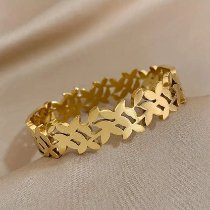 Floral Handcuff (Anti Tarnish)