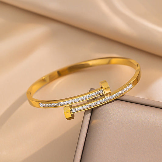 Nail Bangle