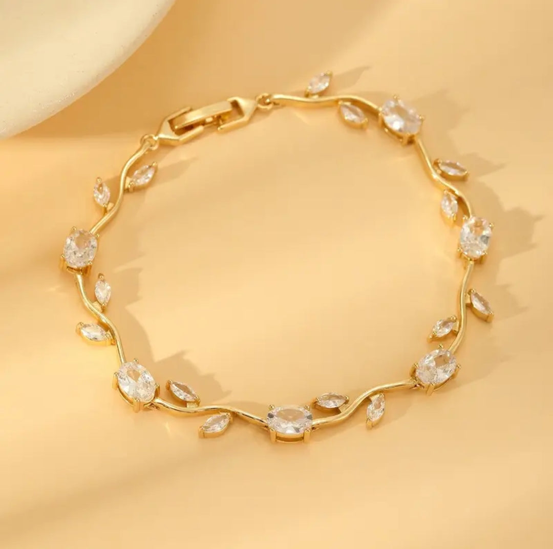 1pc Tulip Bracelet (Golden)