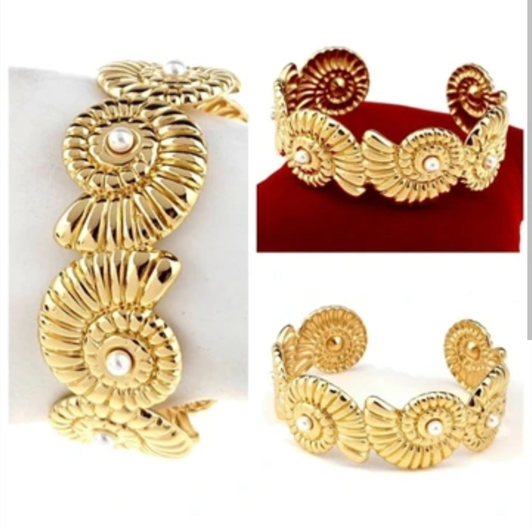 Shell Handcuff (Anti Tarnish)