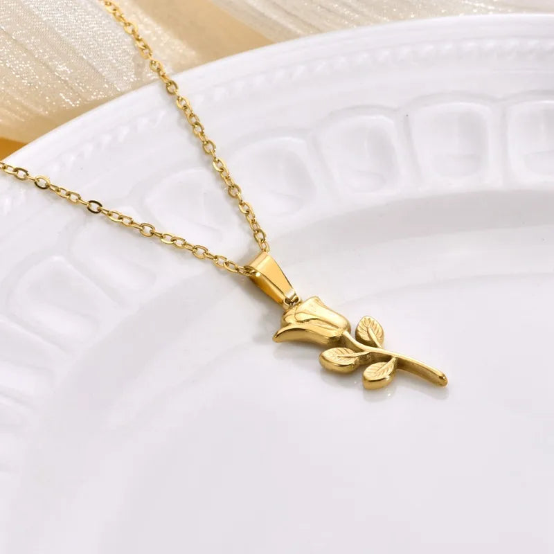 Bloom Floral Necklace