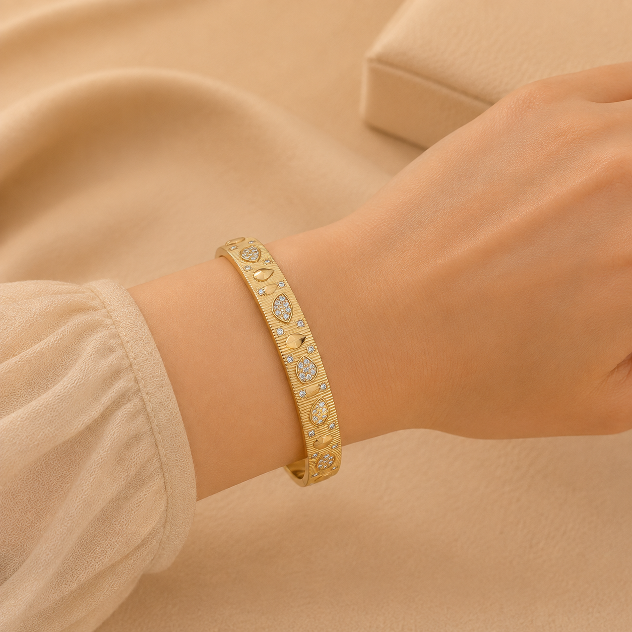 Cascade Handcuff
