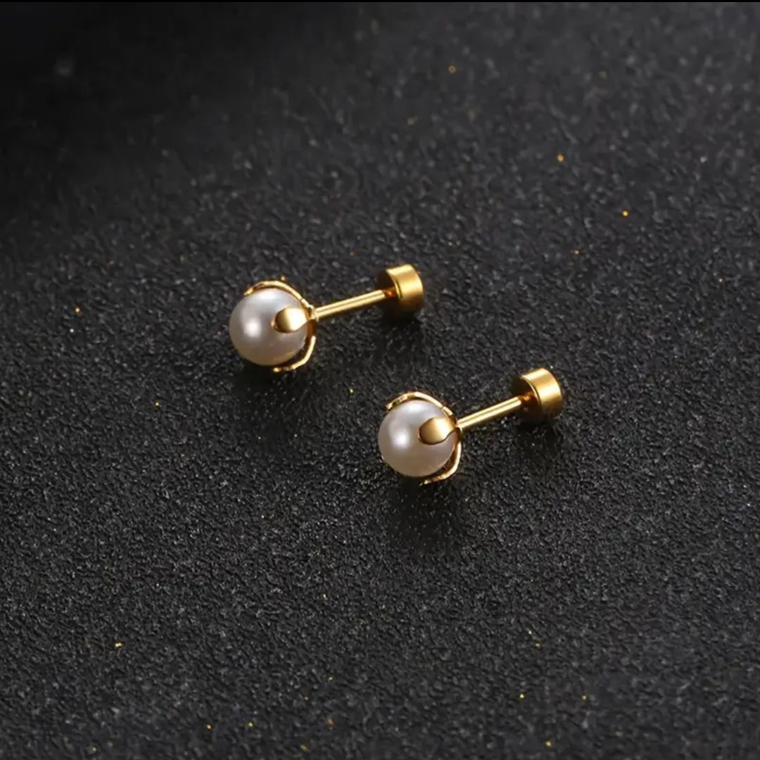 Pearl Studs Earrings (Stainless steel)