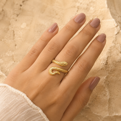 Snake Ring (Adjustable)