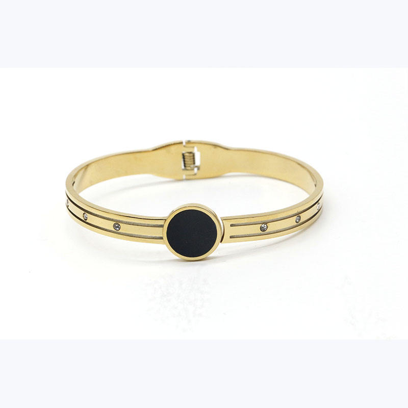 Buglari Circle Handcuff