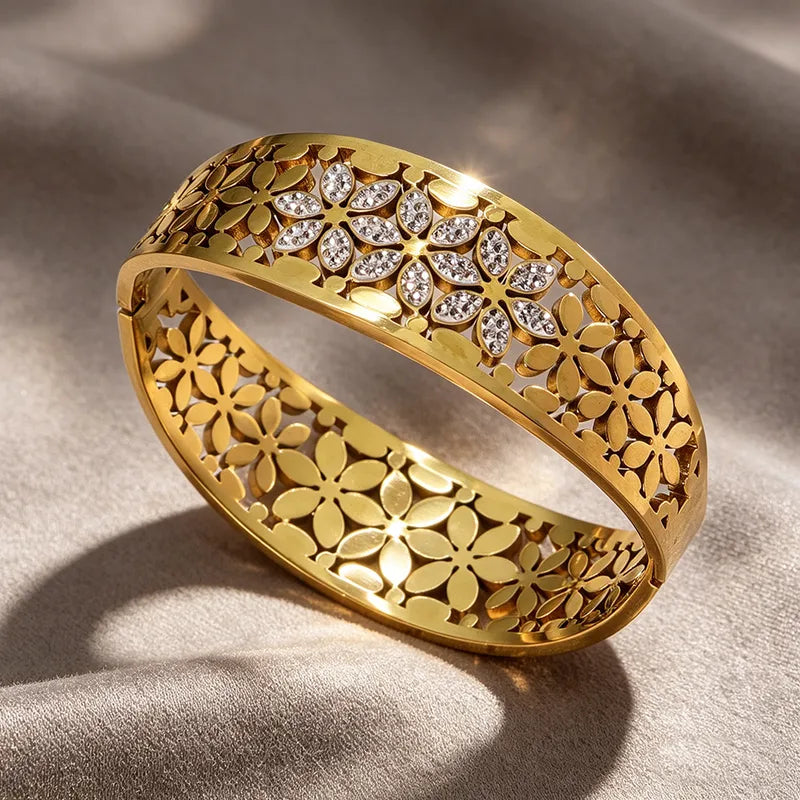 Retro Floral Handcuff