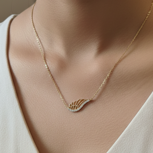 Fin Rhinestone Necklace