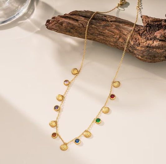 Charm Shell Necklace
