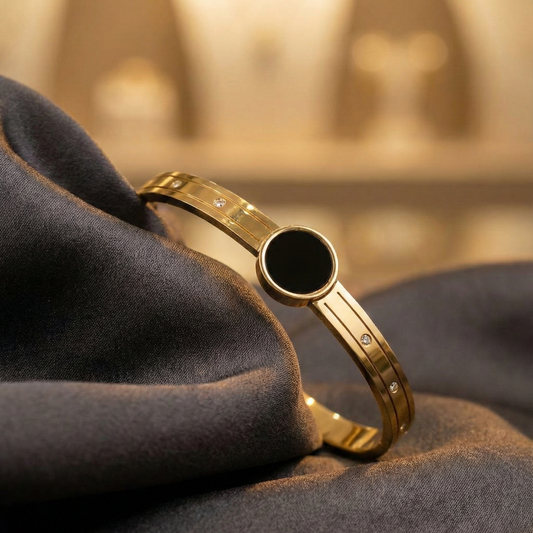 Buglari Circle Handcuff